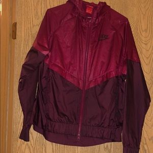 Nike windbreaker